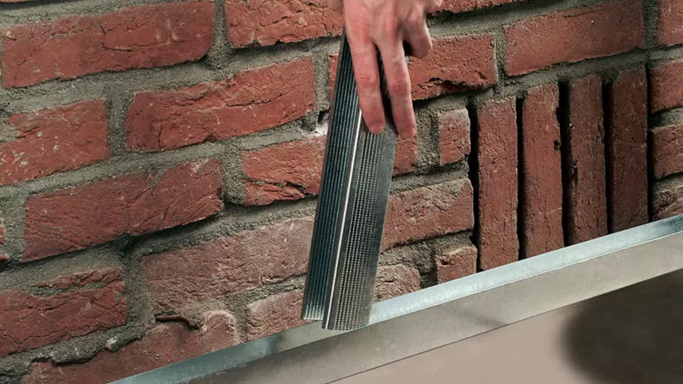 Gyproc Staanders aanbrengen voorzetwand